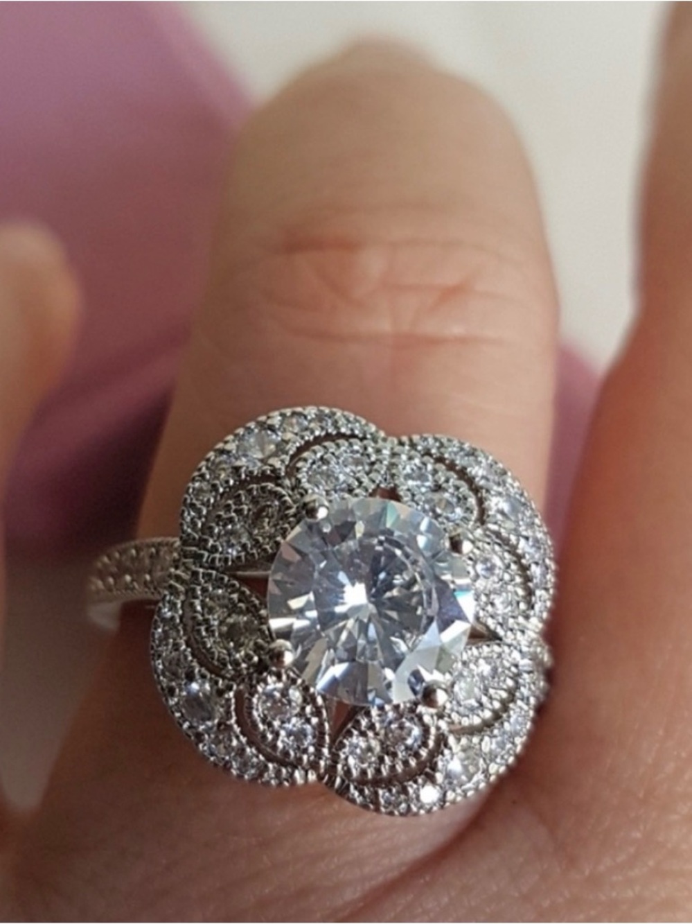 Swarovski Elements 925 Silver Round Solitaire Filigree Halo Engagement Ring NEW